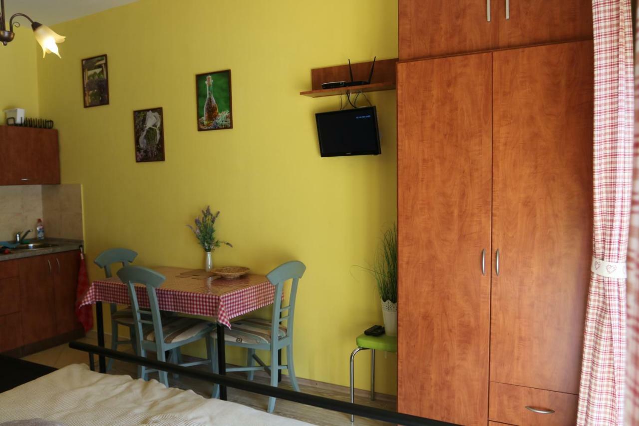 Apartmán Beta Podhájska Kültér fotó